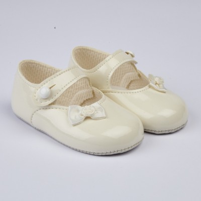 Baby Girls Little Bow Patent Pram Shoes "B616 Cream"