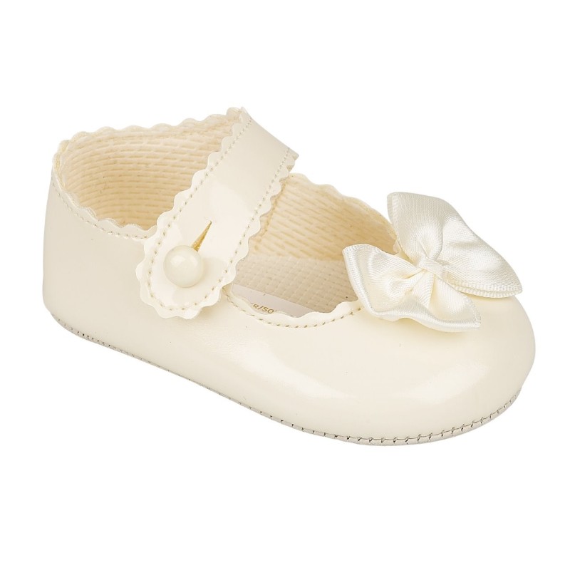 Baby Girls Pram Shoes with Satin Bow "B604 Cream"